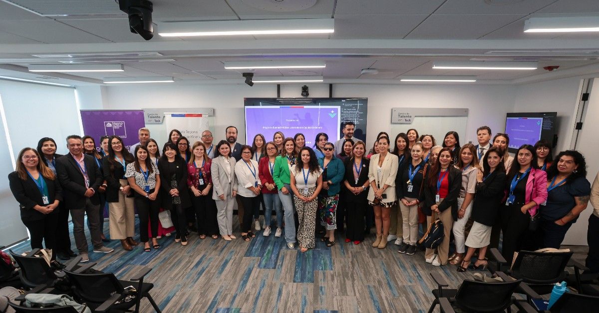Participamos en la primera sesión ampliada 2025 de la Mesa Mujer y Minería